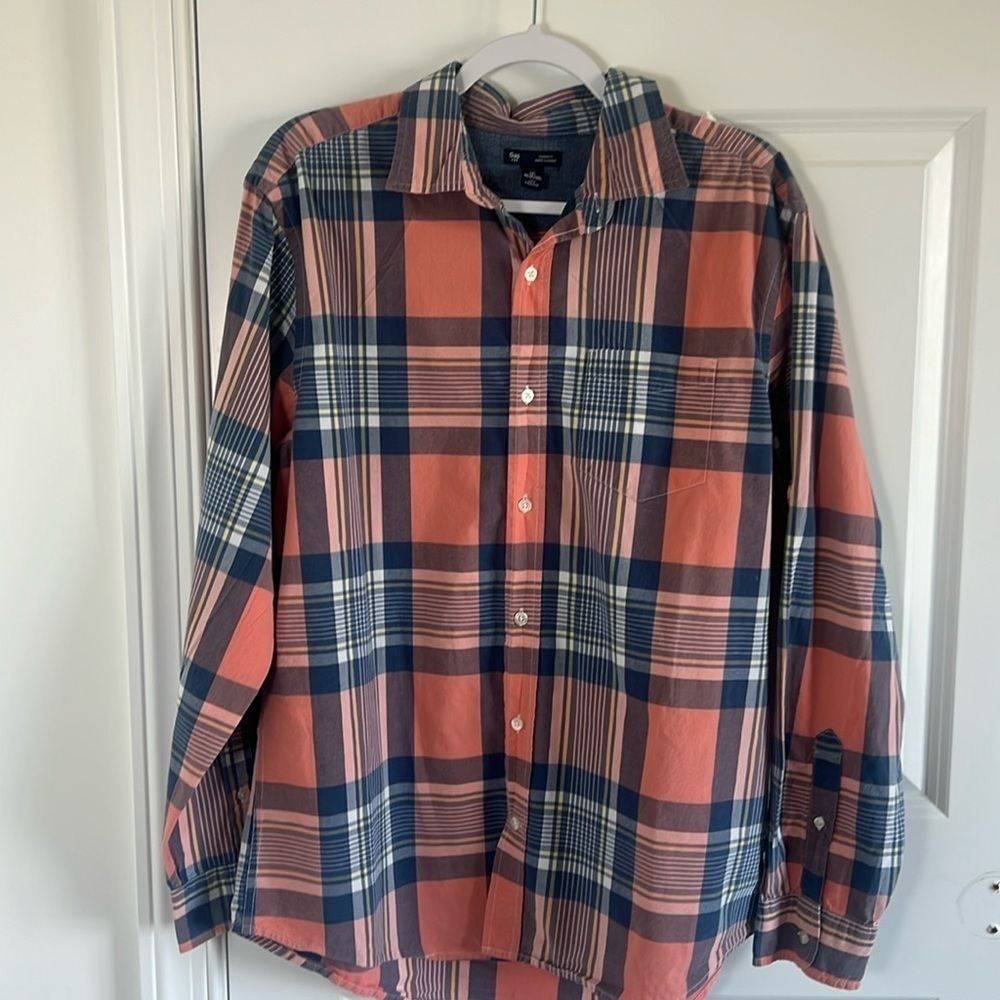GAP CLASSIC FIT BUTTON UP LONG SLEEVE CKECKED ORANGE/BLUE SHIRT LARGE